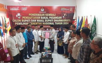 Bawaslu Dharmasraya Awasi Penerimaan Kembali Pendaftaran Bapaslon Bupati dan Wakil Bupati Dharmasraya Pemilihan Serentak 2024